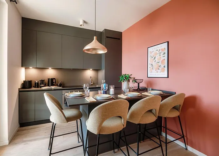 Belsit - By Myhomeincomo