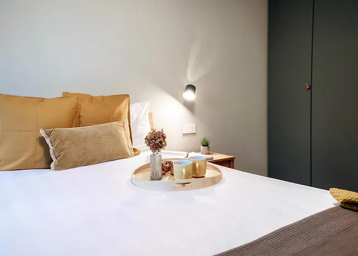 Belsit - By Myhomeincomo