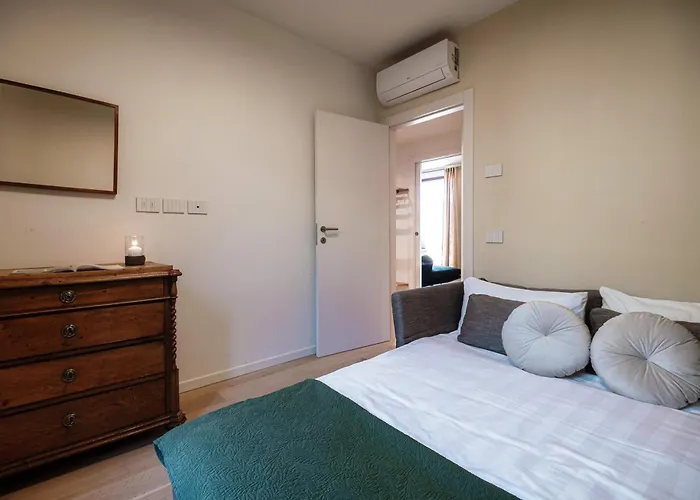 Belsit - By Myhomeincomo