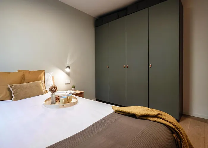 Belsit - By Myhomeincomo Lägenhet *