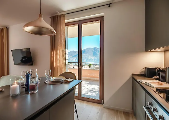 Belsit - By Myhomeincomo Menaggio