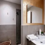 Apartment Belsit - By Myhomeincomo
